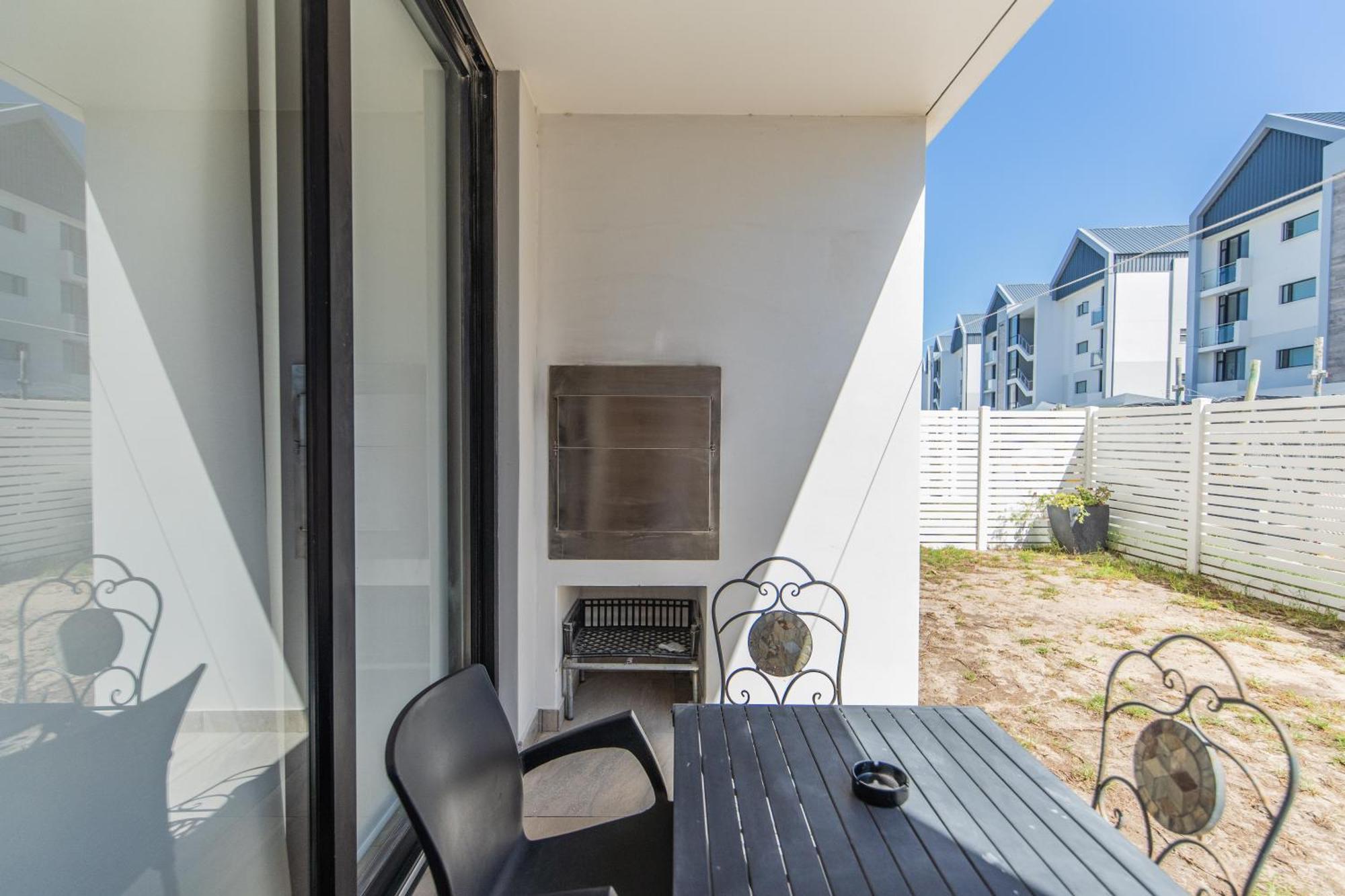Cozy Modern Apartment At Bellamare Порт-Елізабет Екстер'єр фото